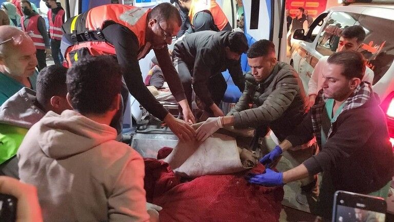 جيش الاحتلال يواصل ارتكاب المجازر في غزة .. عشرات القتلى في غارة على خان يونس
