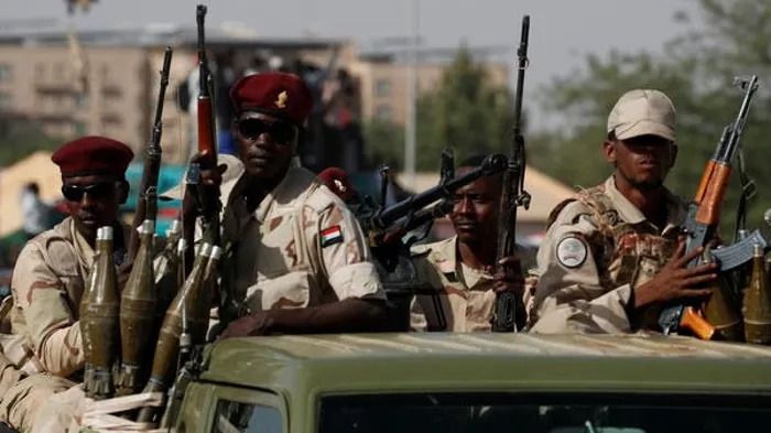 "السودان في خطر" البرهان: سنقاتل ميليشيا الدعم السريع حتى تنتهي أو ننتهي