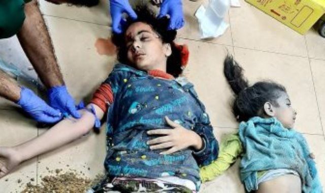 إسرائيل ترتكب 12 مجزرة جديدة فى غزة.. وعدد الشهداء يرتفع لـ23 ألفا و843 شخصا
