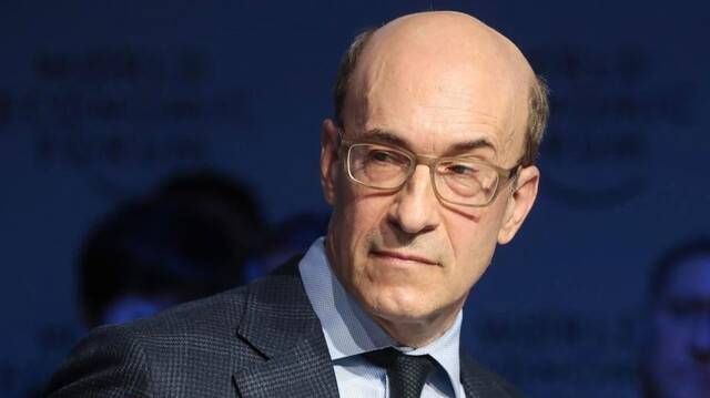 دافوس 2024...أستاذ الاقتصاد بهارفارد: خفض الفيدرالي الفائدة 6 مرات "أوهام"