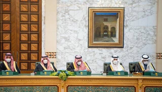 مجلس الوزراء: 4 أيام عمل الحد الأدنى للعطلة الرسمية لعيدي الفطر والأضحى