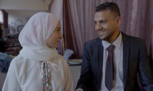 أفراح على إيقاع الرصاص.. فرحة فى غزة بزواج محمد وياسمين فى مدرسة للاجئين