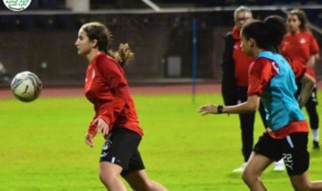 منتخب الناشئات يودع تصفيات كأس العالم بعد التعادل مع الكاميرون 1 / 1