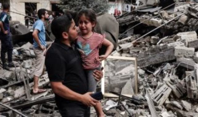 القاهرة الإخبارية: شهيد فى قصف مسيرة إسرائيلية لمخيم البريج وسط قطاع غزة