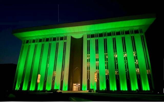 البنك المركزي يرخص لشركة "ذرى" لمزاولة نشاط التمويل الجماعي بالدين