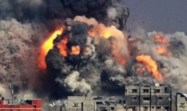 قصف إسرائيلى على مدينة رفح الفلسطينية جنوبى قطاع غزة