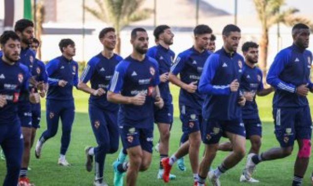 الأهلي يصل فندق الإقامة بعد خوض آخر مران استعداداً لودية "حتا".. فيديو