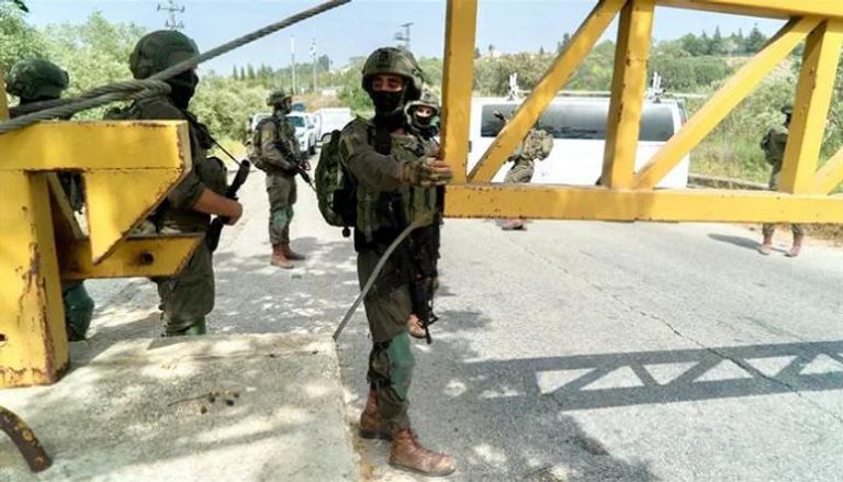 جيش الاحتلال يغلق معبر كرم أبوسالم ويعتبره «منطقة عسكرية»