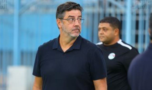 اتحاد الكرة يفتح الباب أمام رحيل فيتوريا للدورى السعودى