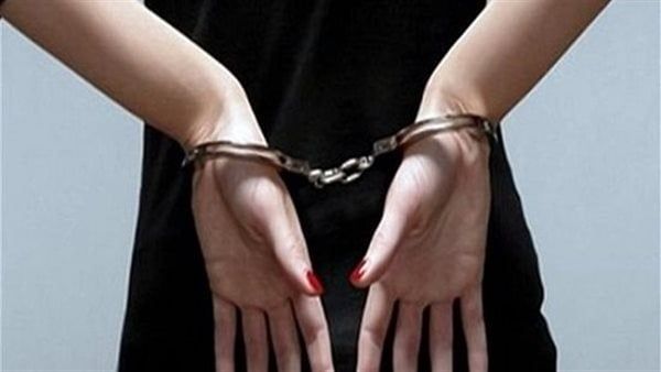 حبس المتهمة بإدارة صفحة لترويج الأعمال المنافية للآداب