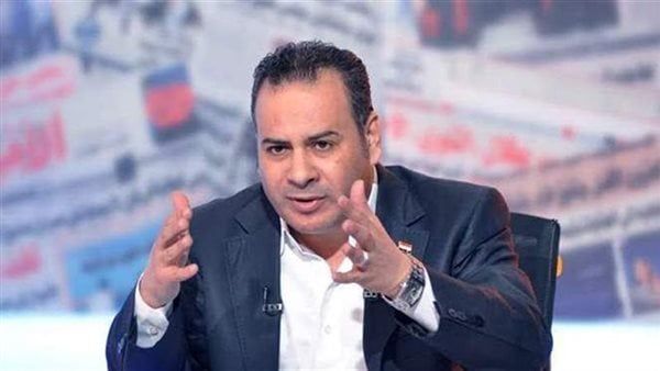 القرموطي عن جنون الأسعار: سوبر ماركت زود 100 جنيه على إزازة زيت وبيقلي بكره هتوصل لـ 400 والحكومة لبستنا في حيط