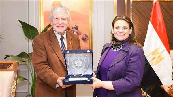 سها جندي: السوق المصري جاذب للاستثمارات ونحرص على عقد اجتماعات دورية مع المستثمرين
