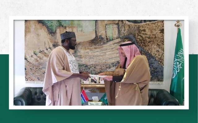 خادم الحرمين الشريفين يتلقى رسالة من رئيس جامبيا تتصل بتعزيز العلاقات الثنائية
