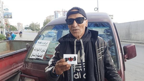 وهب سيارته لخدمة ذوي الهمم بالمجان، عصام عبادي سخر نفسه لخدمة الناس بالإسماعيلية (فيديو)