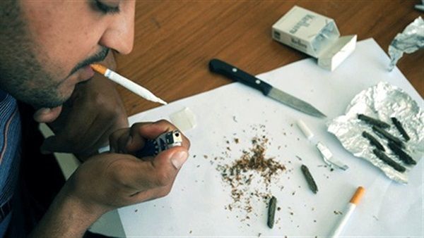 تعاطفا مغ غزة .. تجار "الكيف" يعلنون مقاطعة "الحشيش " الإسرائيلي