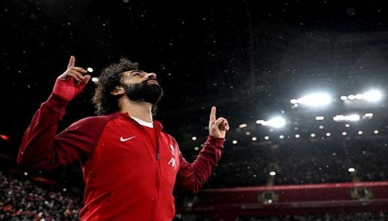 محمد صلاح على أعتاب مجد جديد في كرة القدم "أغلى عرض في التاريخ"