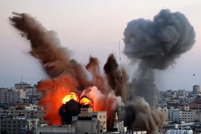 عاجل| الهجوم الإسرائيلي على رفح يُسقط 48 شهيدًا فلسطينيًا وإصابة العشرات