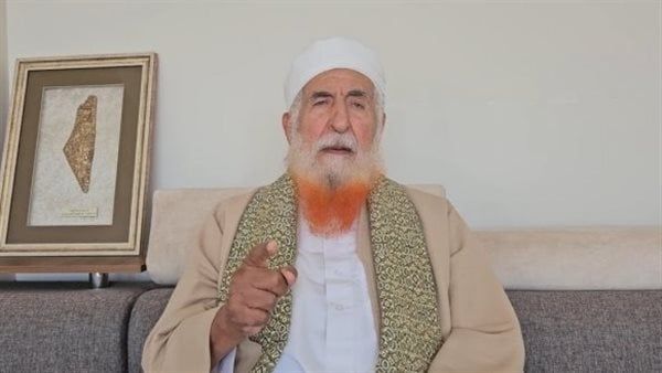 بعد وفاته في تركيا، من هو رجل الدين اليمني عبد المجيد الزنداني؟