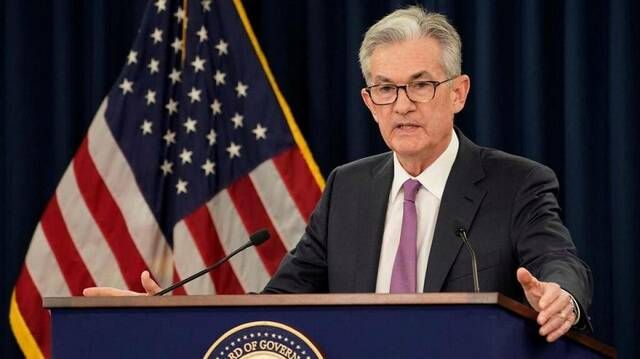 المستثمرون يترقبون تصريحات باول وسط توقعات واسعة النطاق بتثبيت الفائدة