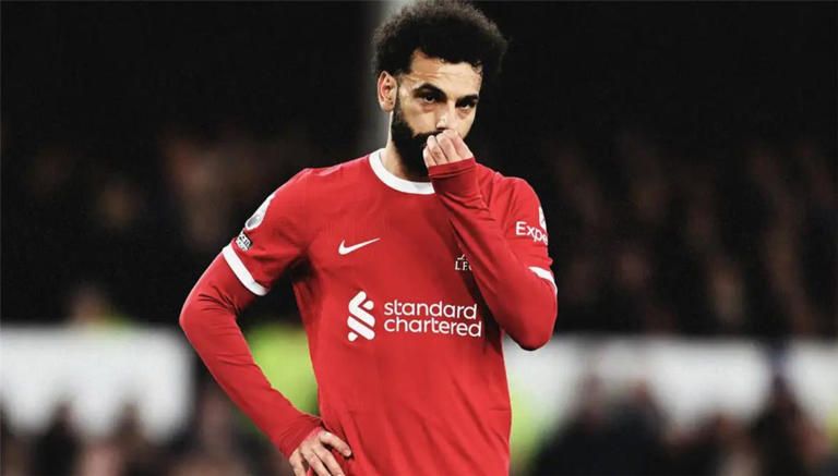 نجم ليفربول السابق يهاجم صلاح بقوة: "لاعب أناني".. ويختفي في المباريات الصعبة