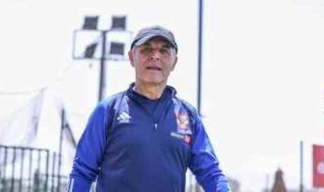 كولر يكتفى بمران وحيد للأهلى قبل مواجهة الاتحاد السكندري