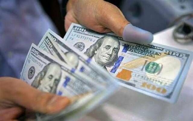 الدولار يرتفع والين يتراجع رغم تدخل طوكيو لدعم العملة