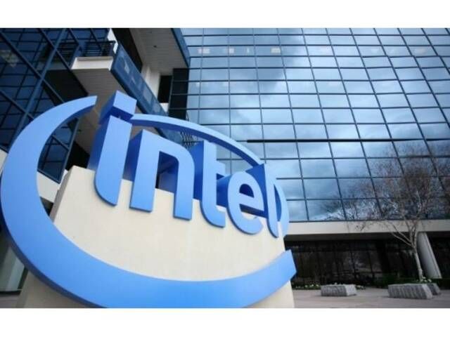 سهم "إنتل" يتكبد أكبر خسارة سنوية بـ3 مليارات دولار