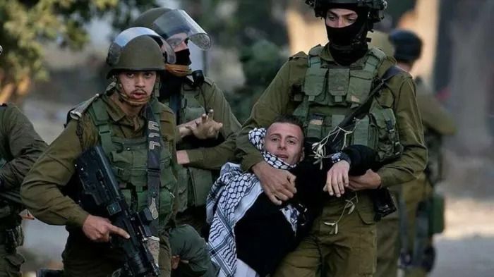 وزير الخارجية الأمريكي يؤكد لوزير دفاع الاحتلال التزام واشنطن "الصارم" بحماية أمن إسرائيل