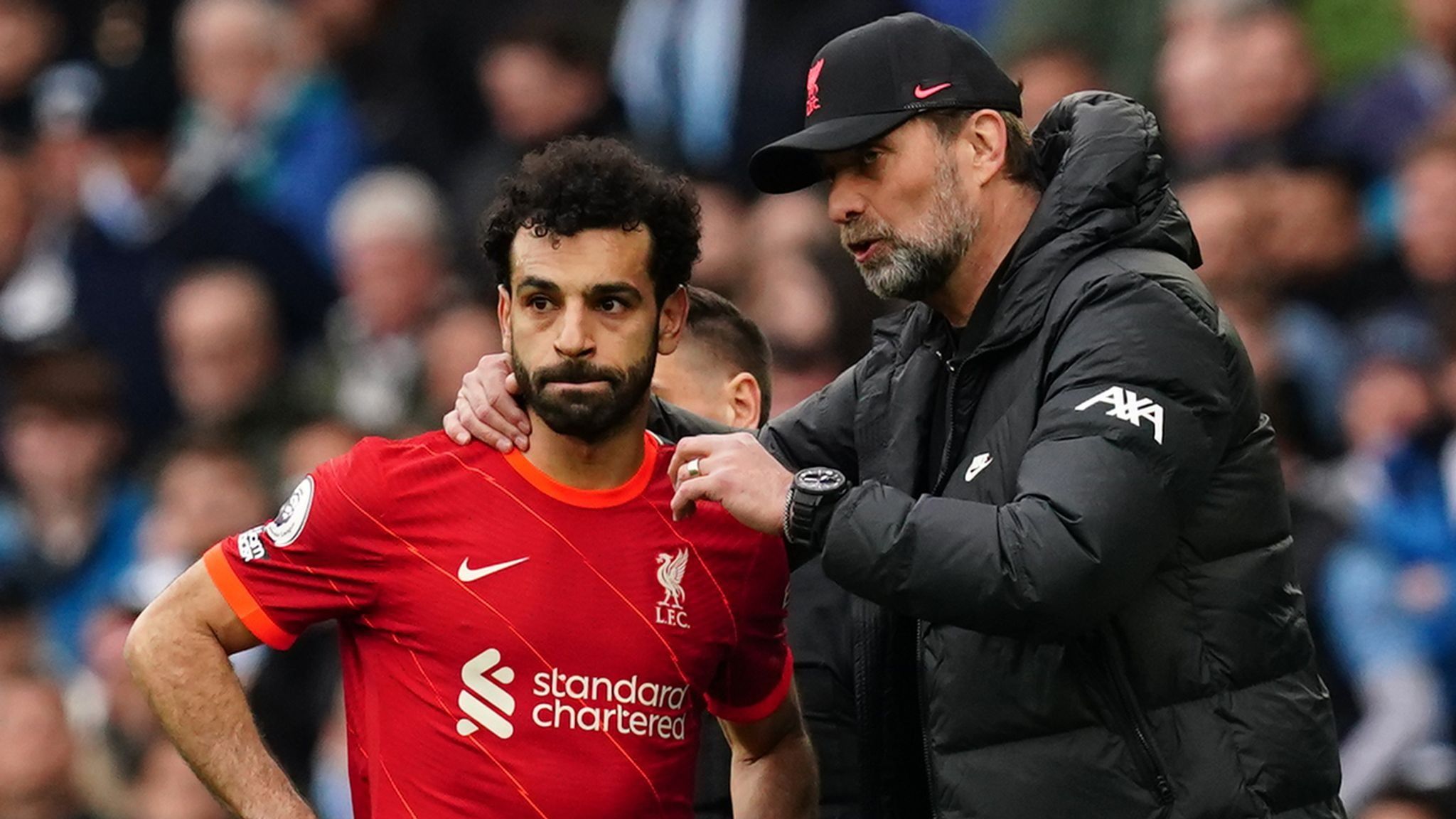 "كان من الرائع مشاركة كل تلك الجوائز والخبرات معك".. رسالة وداع من صلاح ليورجن كلوب