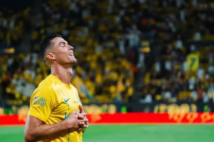 رونالدو "يستولي" على رقم قياسي تاريخي في الدوري السعودي