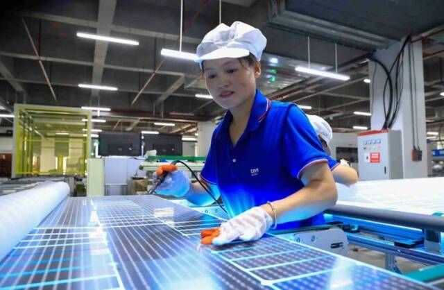 675 مليار دولار إنفاق الصين على الطاقة النظيفة في 2024