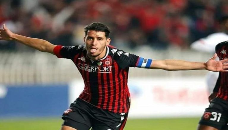الجزائري زين الدين بلعيد يطير من الجزائر للأهلي بـ"37 مليون جنيه"