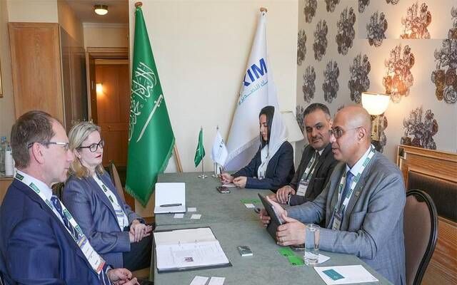 رئيس بنك "التصدير" يبحث مع مسؤولين في مؤسسات مالية عالمية التعاون المشترك
