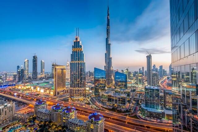 الإمارات بصدد اعتلاء قائمة الوجهات الجاذبة لأثرياء العالم في 2024