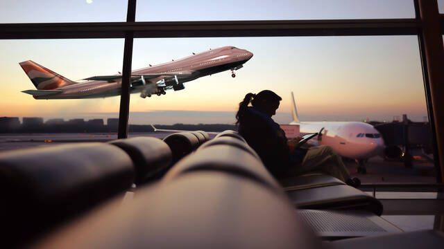 الدول العربية تناقش سبل تطوير قطاع الطيران المدني والنقل الجوي