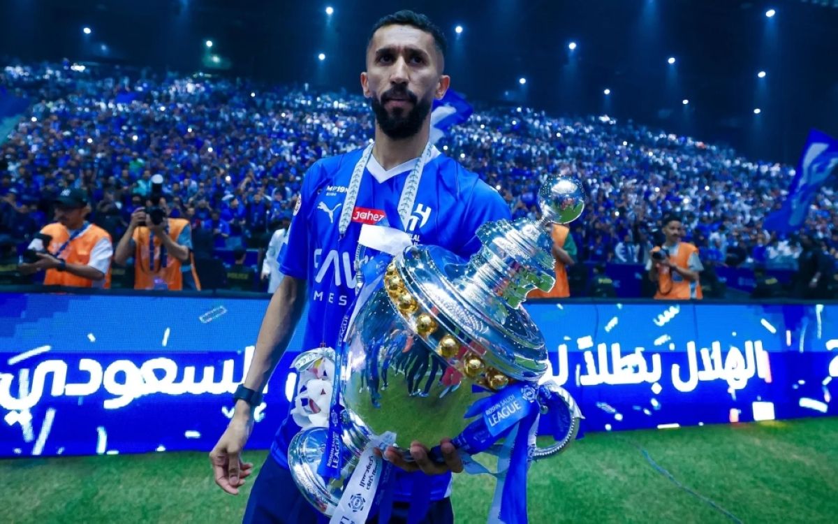 الفرج ورقة المدربين الرابحة يغادر الهلال
