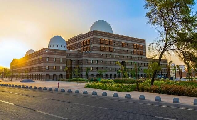 أمانة المدينة المنورة تعتمد أكثر من 1300 رخصة و2400 شهادة صحية خلال يونيو