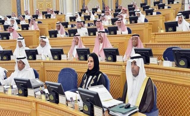 مجلس الشورى يطالب بتعزيز الرقابة على معارض التوظيف