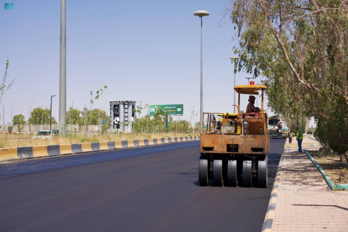 تأهيل طريق الشمال الدولي داخل نطاق رفحاء
