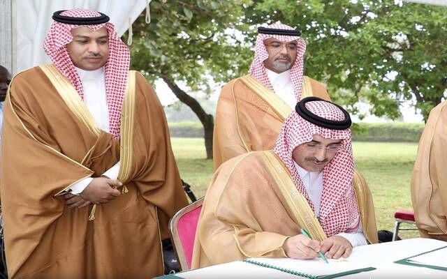 الصندوق السعودي للتنمية يوقع مذكرة لمنحة بغرض بناء شبكات لإمدادات المياه بأوغندا