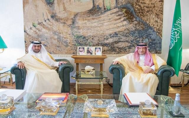 ولي العهد السعودي يتلقى رسالة خطية من أمير دولة قطر