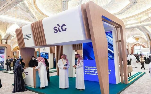شركة أبحاث تستمر بتوصية "زيادة المراكز" لـ"اس تي سي" بسعر مستهدف 45.5 ريال