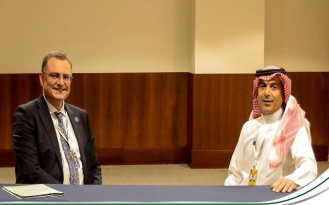 السياري يبحث مع رئيس مجلس محافظي البنك السويسري آفاق الاقتصاد العالمي