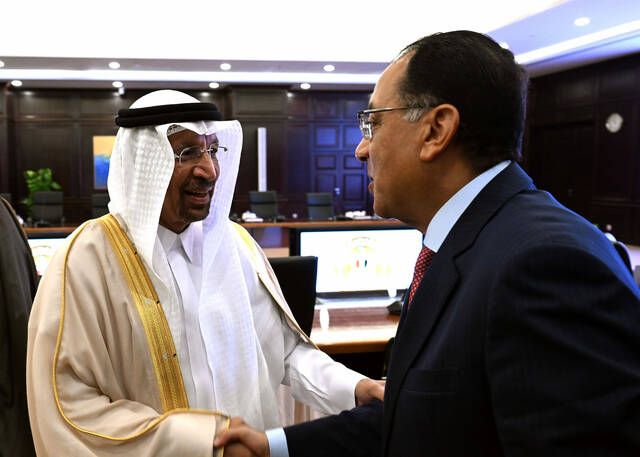 خالد الفالح: لدينا توجهات بتحويل ودائعنا بمصر إلى استثمارات