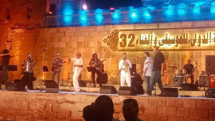 7 معلومات عن فرقة بلاك تيما.. أبهرت جمهور «القلعة» في عامها الـ20