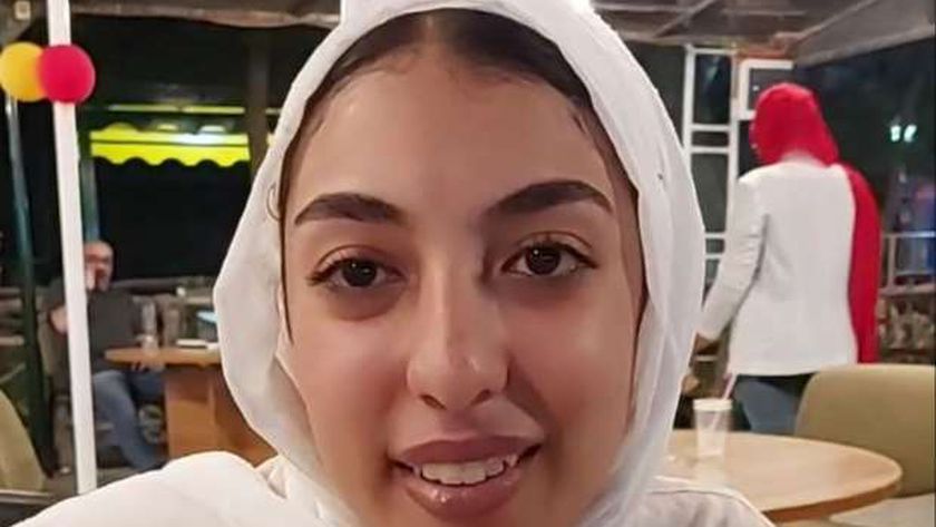 أبطال الثانوية العامة.. تورتة وزغرودة للناجحين من محاربي السرطان: ولا بنخاف