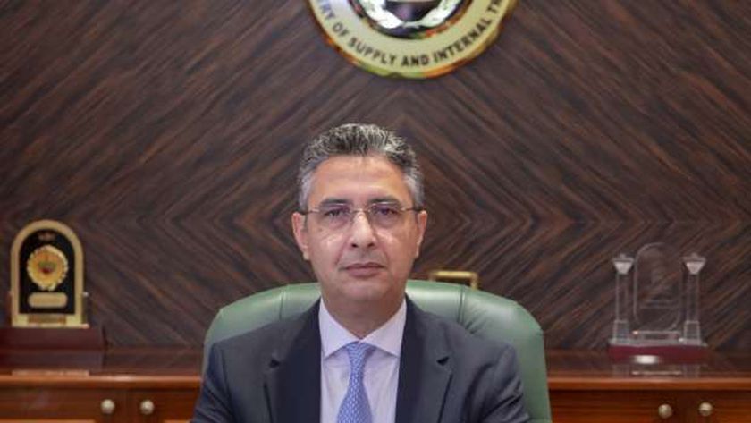 وزير التموين يتابع مستجدات مشروع زيادة سعات تخزين صوامع الحبوب