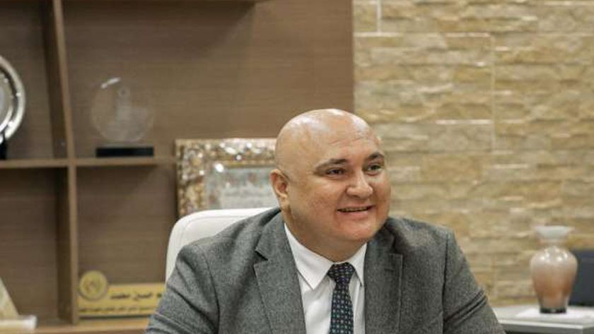 «العاملين بالنيابات» تصدر دليل خدمات برنامج الرعاية الصحي لأعضاء النقابة