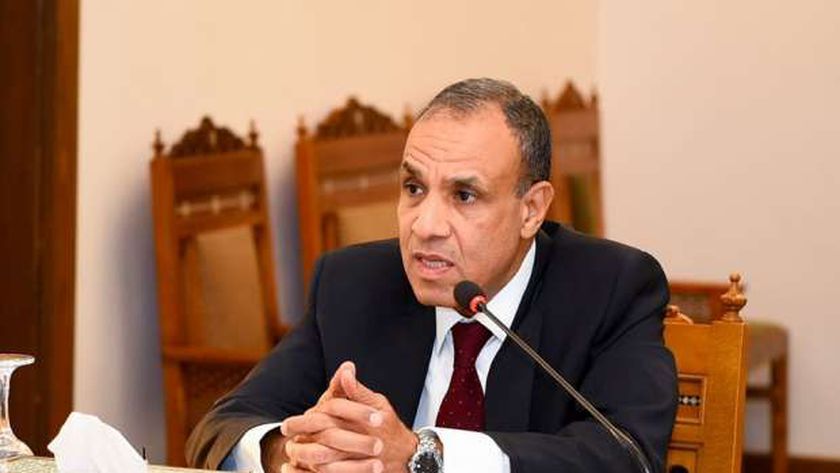 وزير الخارجية يتوجه إلى الإمارات لبحث سبل تعزيز العلاقات بين البلدين