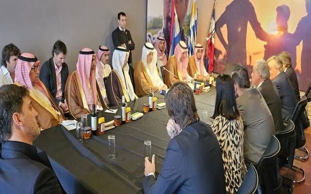 المملكة والأوروغواي تبحثان تعزيز التعاون بمجالات الزراعة والثروة الحيوانية